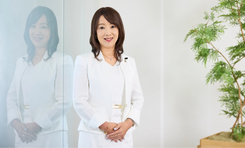 執行役員 コーポレート部門担当補佐 サステナビリティ推進室長　中井 純子